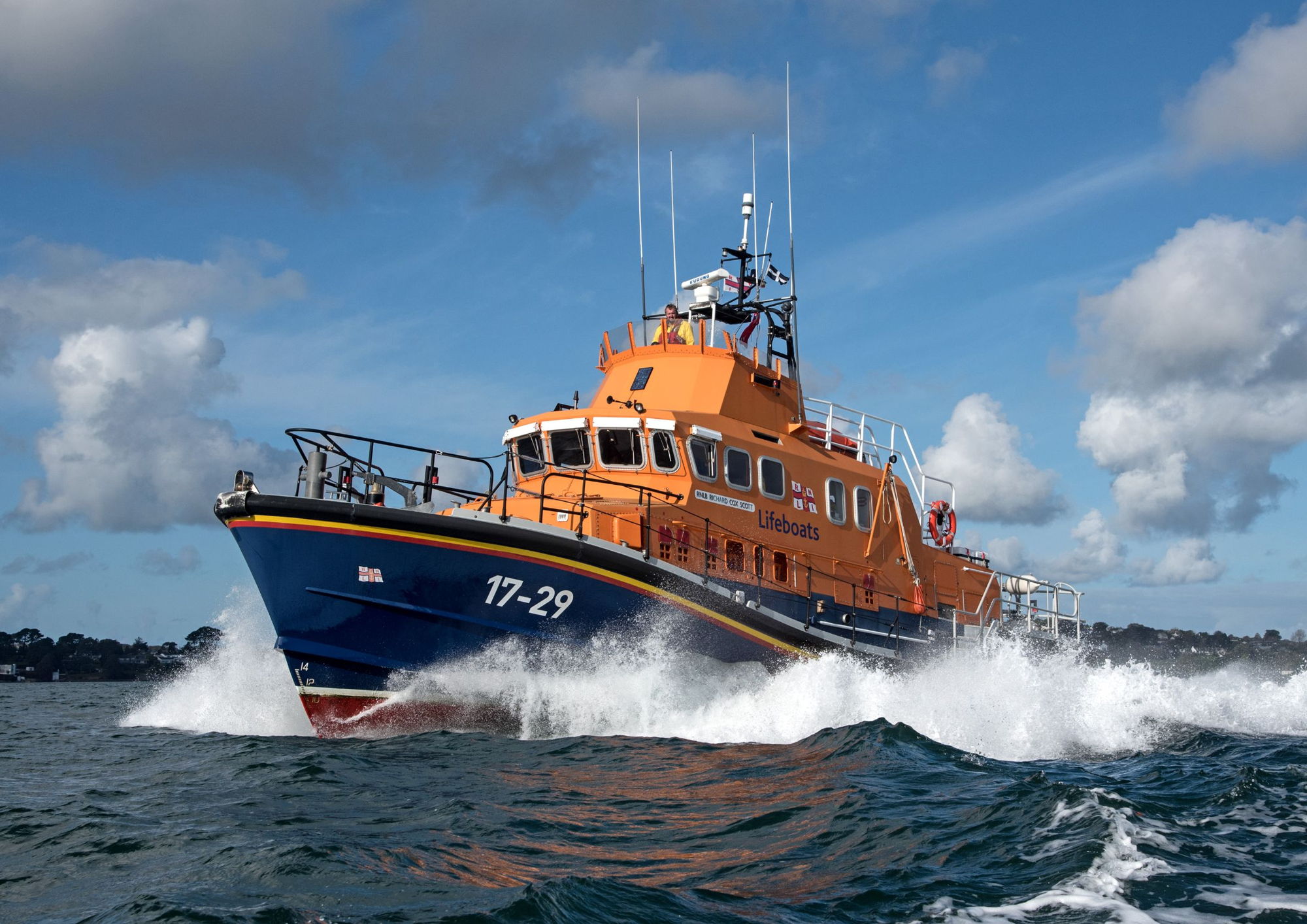 RNLI ex lifeboat — photo 1